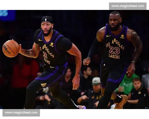 湖人对热火第三场比分揭晓 詹眉联手制胜之夜焦点战役回顾全场解析